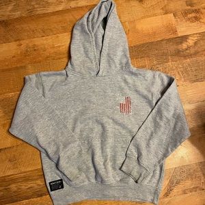 Youth Howitzer Hoodie Size (L) fits more like a (M)